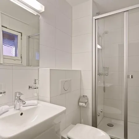Fantastic 2bd 110sqm Flat - Mainau 10 Apartment Zurich