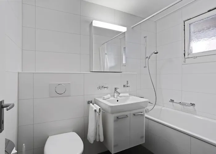 Fantastic 2bd 110sqm Flat - Mainau 10 * Zürih